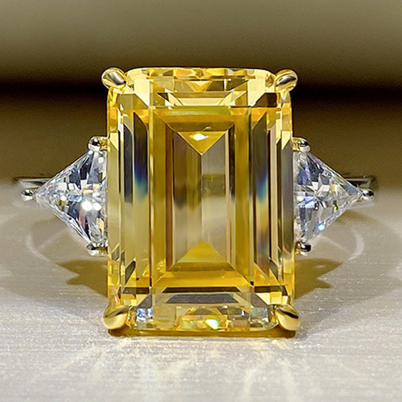 High-carbon Two-tone Rectangular-cut Diamond Ring