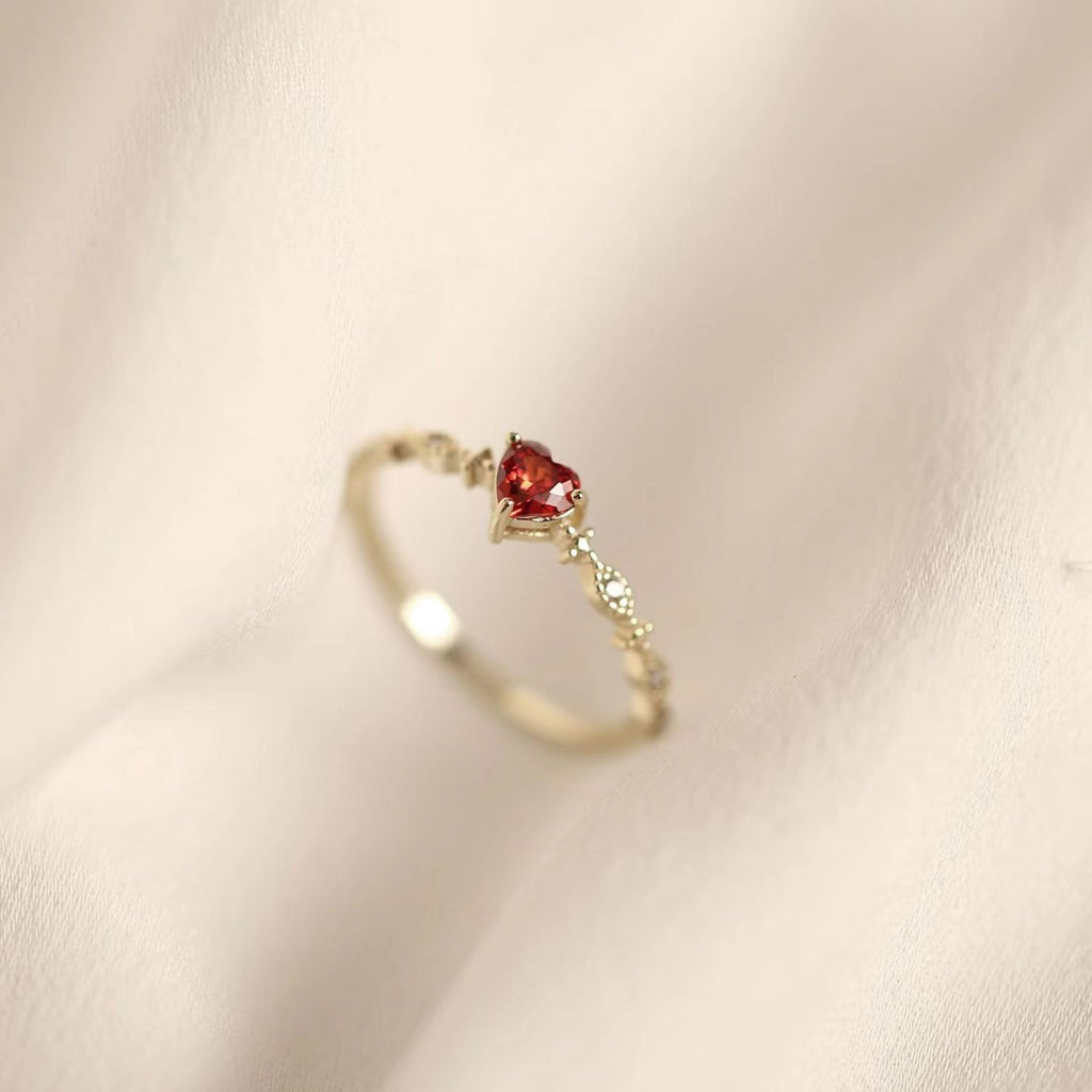 Womens Red Zircon Ring Japanese Style